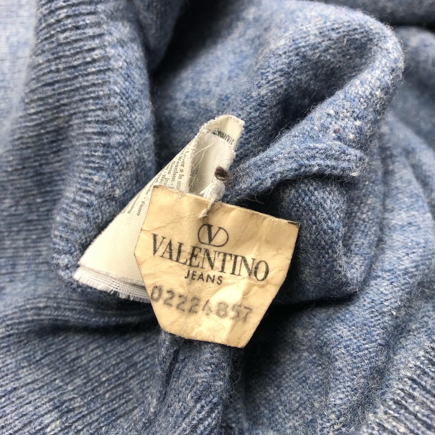 Valentino Jeans V-Neck (M-L)