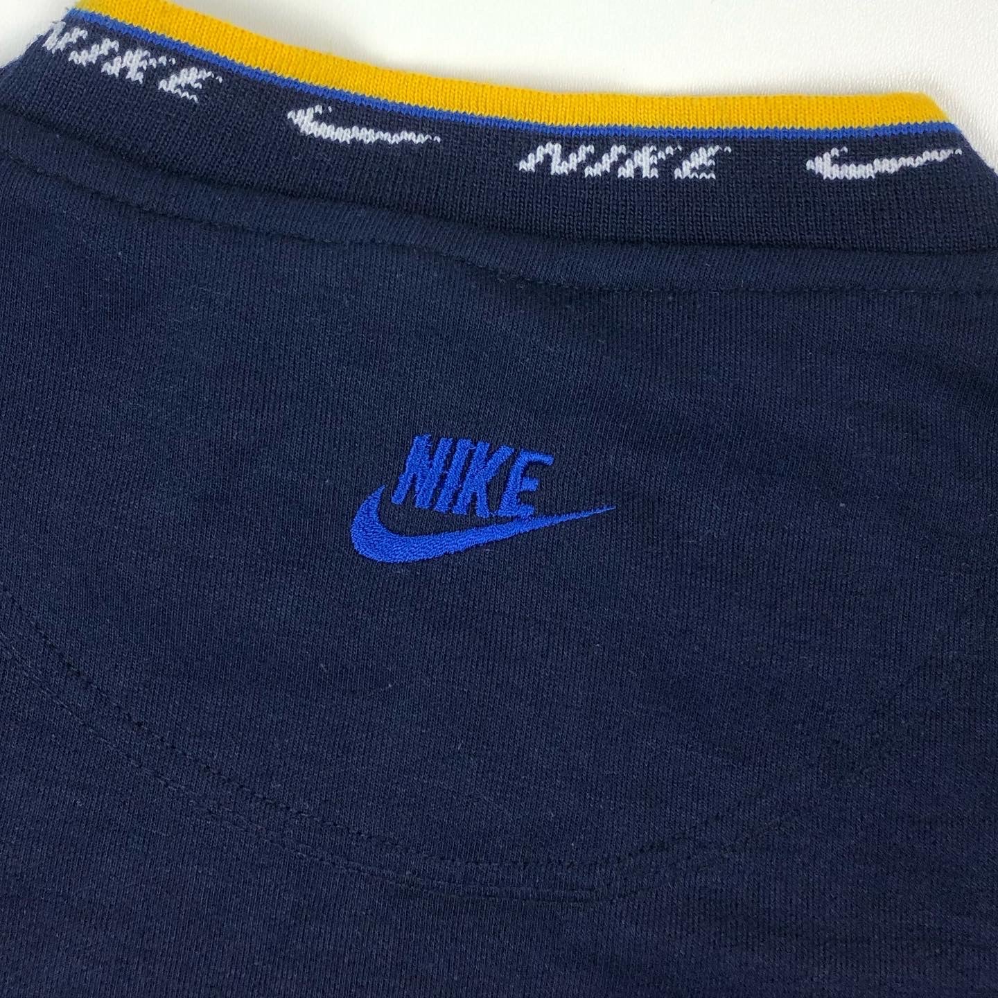 Y2K Nike Sweater (XXL)